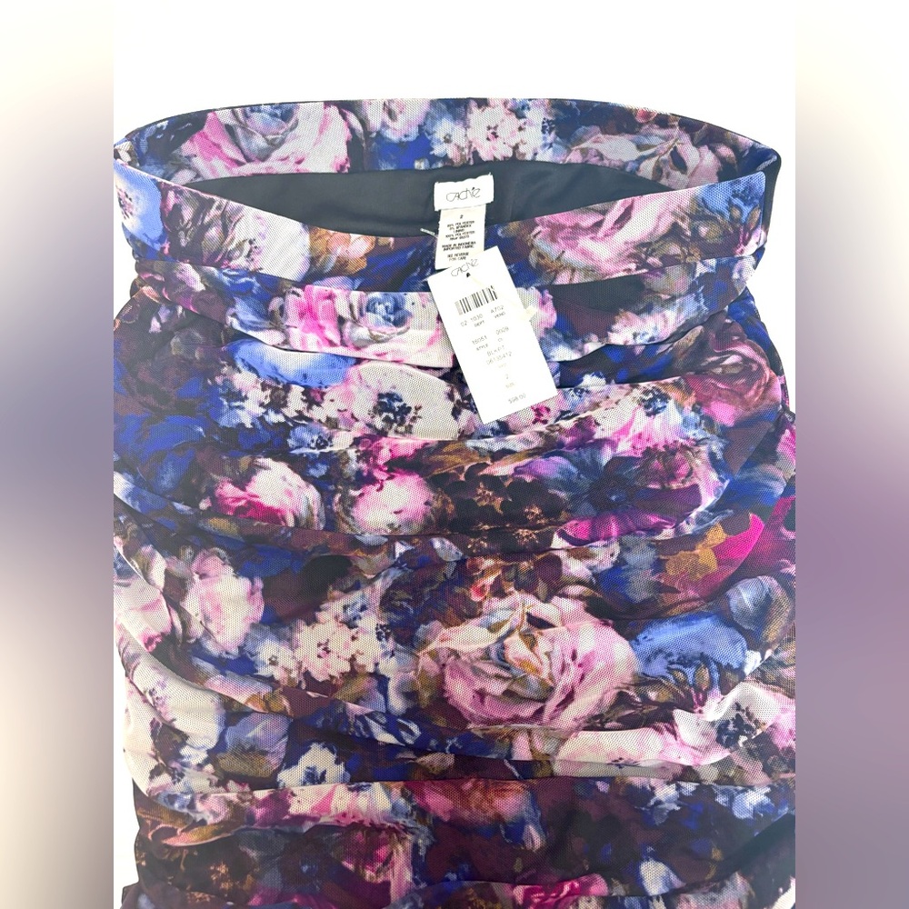NWT Cache Floral Print Skirt Size 2